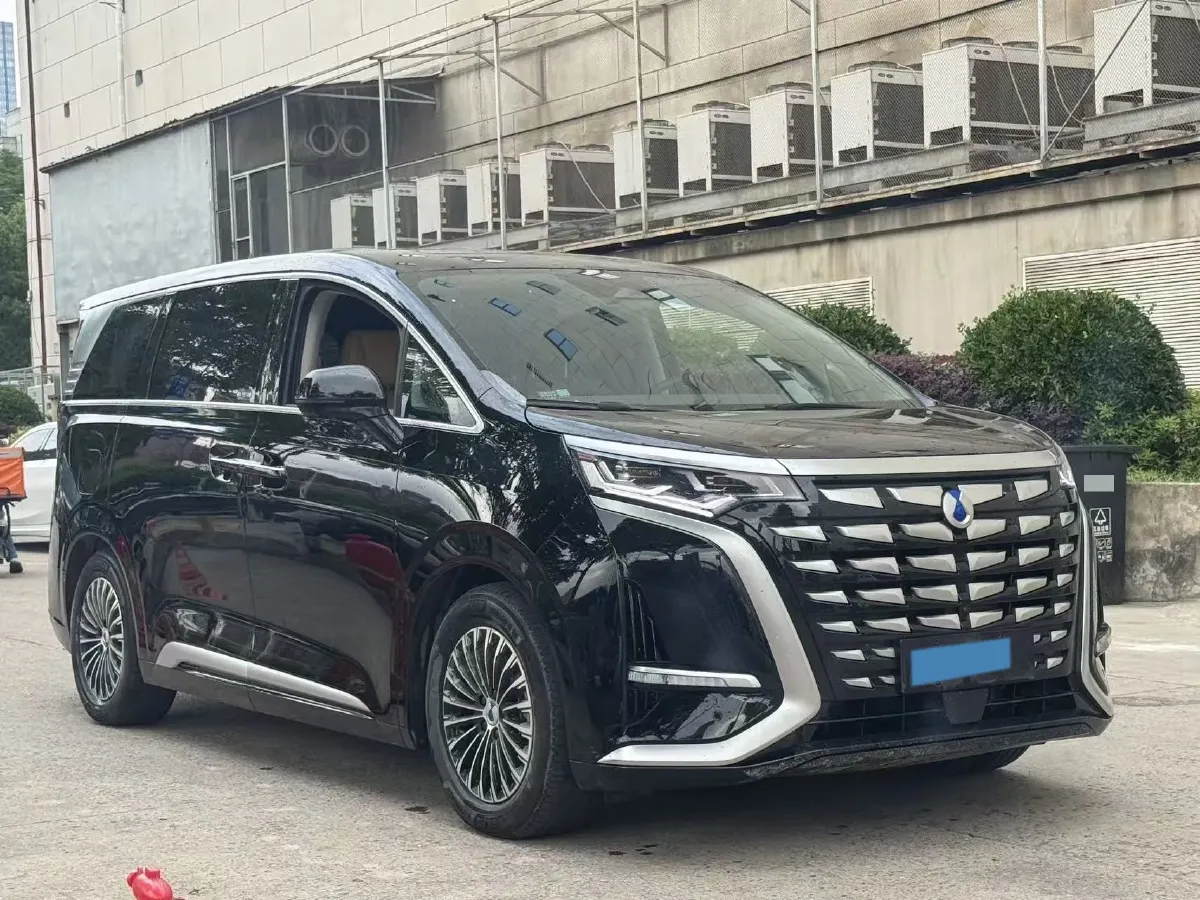 2023 Denza D9 1.5T 139HP L4 E-CVT PHEV 20.39KWH,autocango,china used car exporter,china ev exporter,chinese used car exporter,chinese used ev exporter