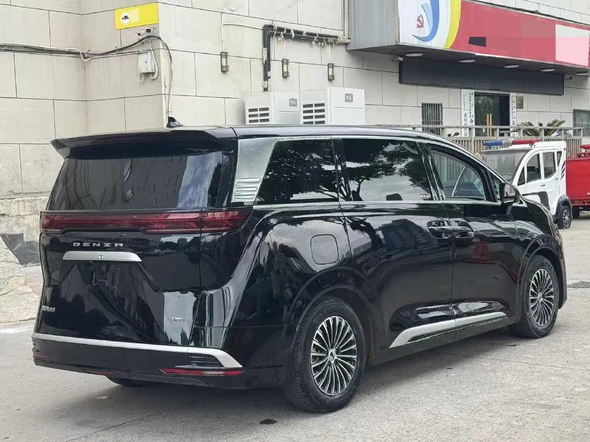 2023 Denza D9 1.5T 139HP L4 E-CVT PHEV 20.39KWH,autocango,china used car exporter,china ev exporter,chinese used car exporter,chinese used ev exporter