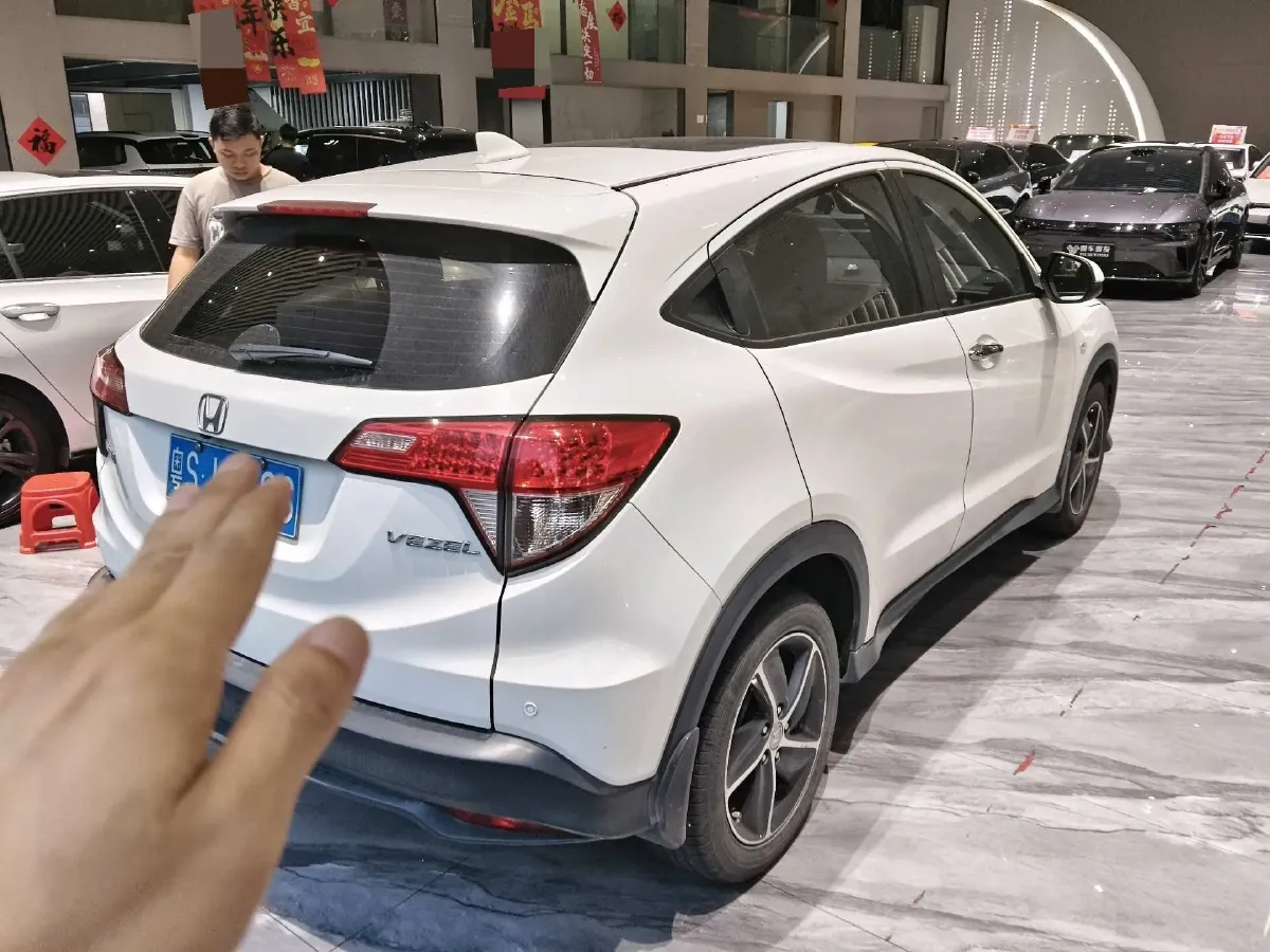 2020 Honda Vezel 1.5L 131HP L4 CVT,autocango,china used car exporter,china ev exporter,chinese used car exporter,chinese used ev exporter