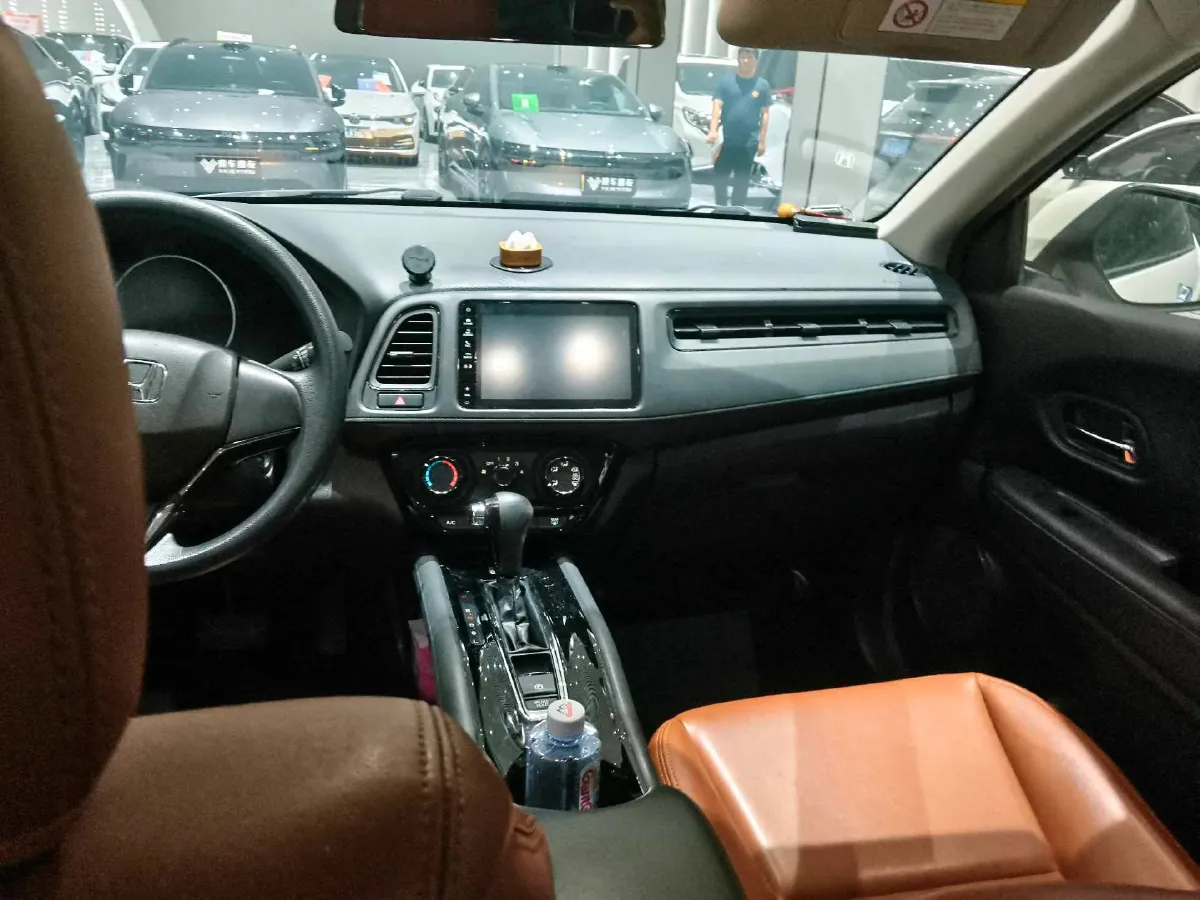 2020 Honda Vezel 1.5L 131HP L4 CVT,autocango,china used car exporter,china ev exporter,chinese used car exporter,chinese used ev exporter