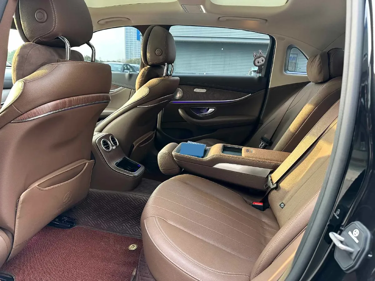 2022 Mercedes-Benz GLC Class 2.0T 258HP L4 9AT,autocango,china used car exporter,china ev exporter,chinese used car exporter,chinese used ev exporter