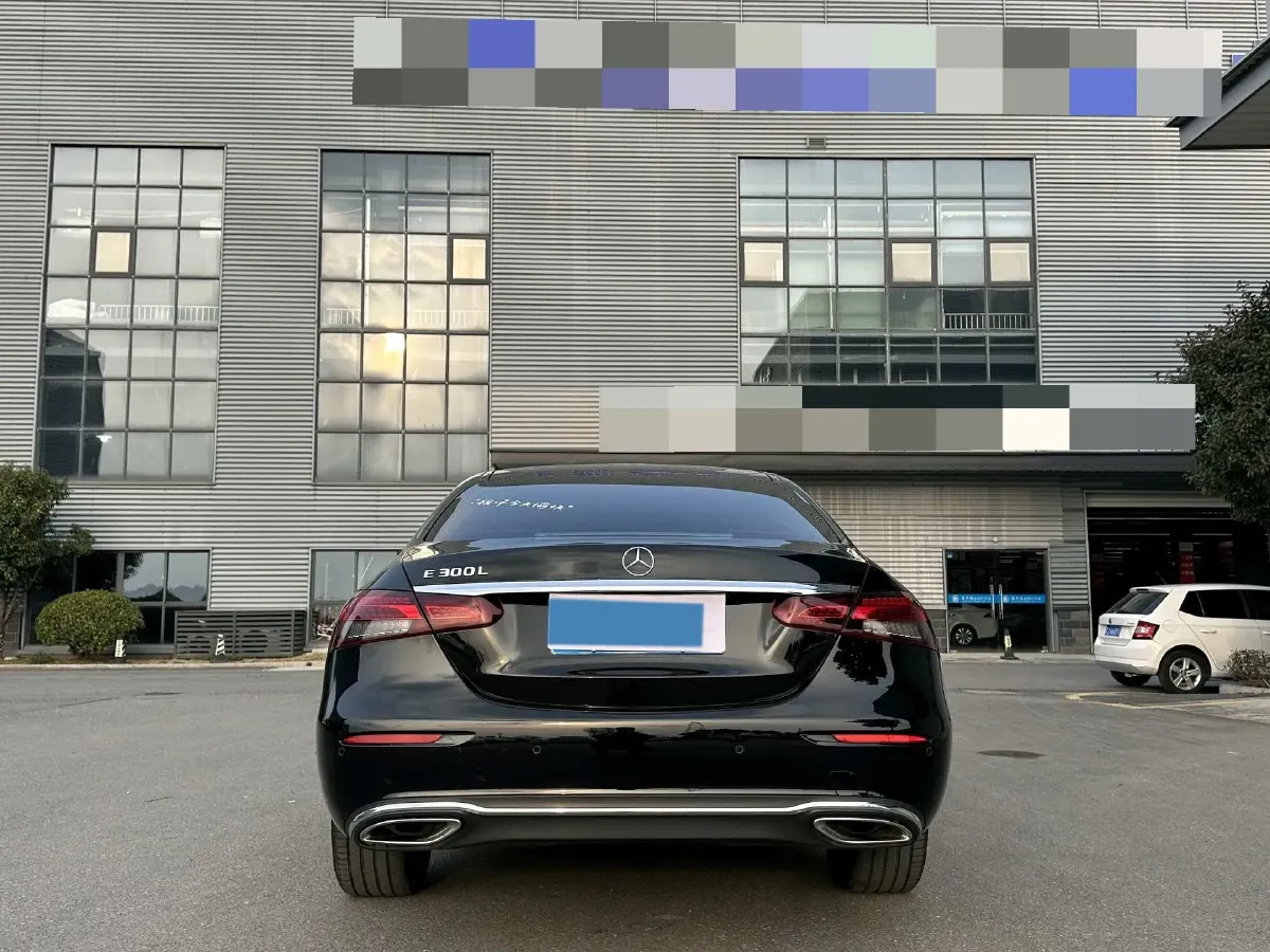 2022 Mercedes-Benz GLC Class 2.0T 258HP L4 9AT,autocango,china used car exporter,china ev exporter,chinese used car exporter,chinese used ev exporter