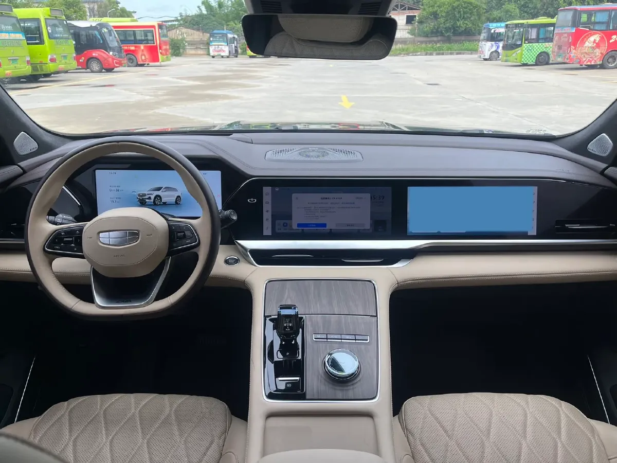 2025 Geely Monjaro 2.0T 238HP L4 8AT,autocango,china used car exporter,china ev exporter,chinese used car exporter,chinese used ev exporter