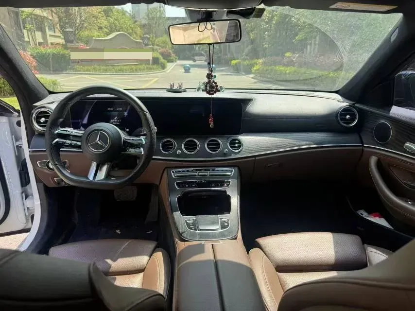 2022 Mercedes-Benz E Class 2.0T 197HP L4 9AT,autocango,china used car exporter,china ev exporter,chinese used car exporter,chinese used ev exporter