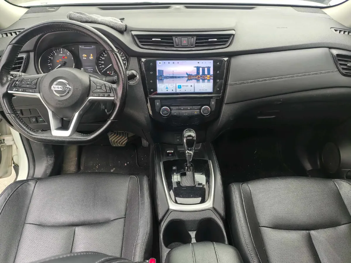 2021 Nissan X-Trail 2.0L 151HP L4 CVT,autocango,china used car exporter,china ev exporter,chinese used car exporter,chinese used ev exporter