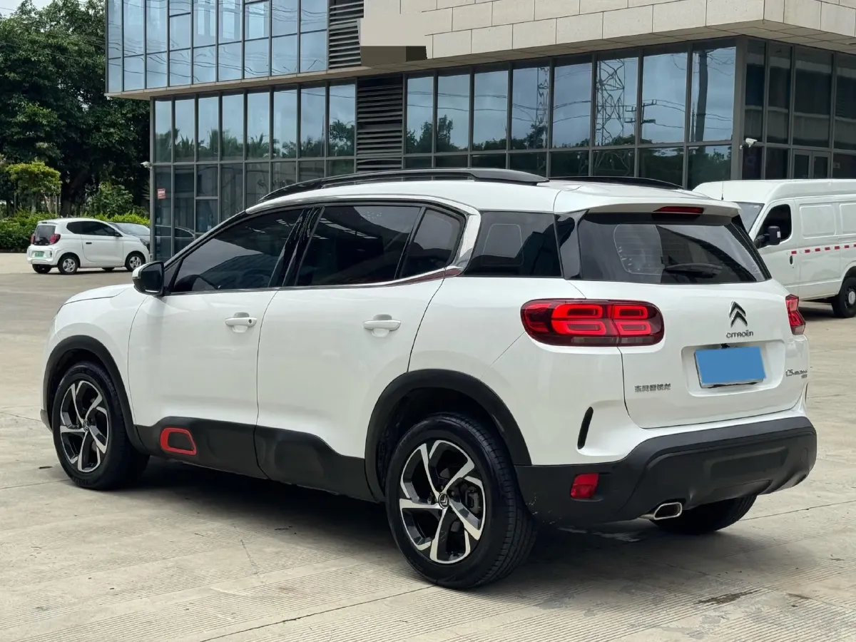 2020 Citroen C5 Aircross 1.6T 170HP L4 6AT,autocango,china used car exporter,china ev exporter,chinese used car exporter,chinese used ev exporter