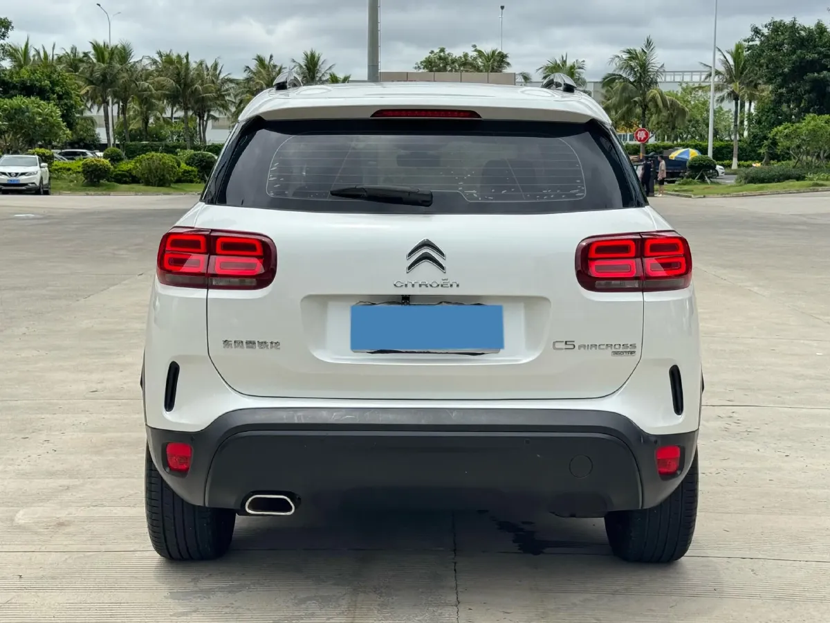2020 Citroen C5 Aircross 1.6T 170HP L4 6AT,autocango,china used car exporter,china ev exporter,chinese used car exporter,chinese used ev exporter