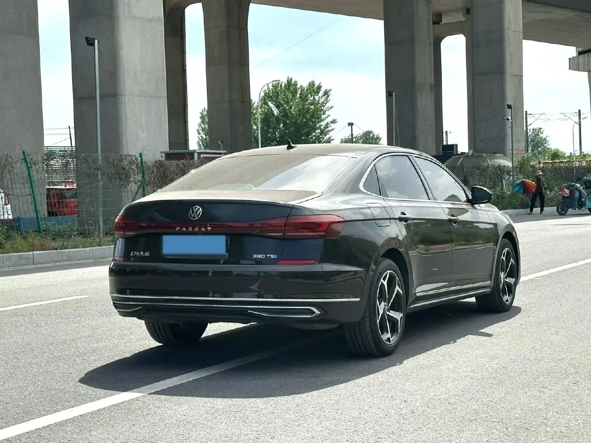 2026 Volkswagen Passat 2.0T 220HP L4 7DCT,autocango,china used car exporter,china ev exporter,chinese used car exporter,chinese used ev exporter