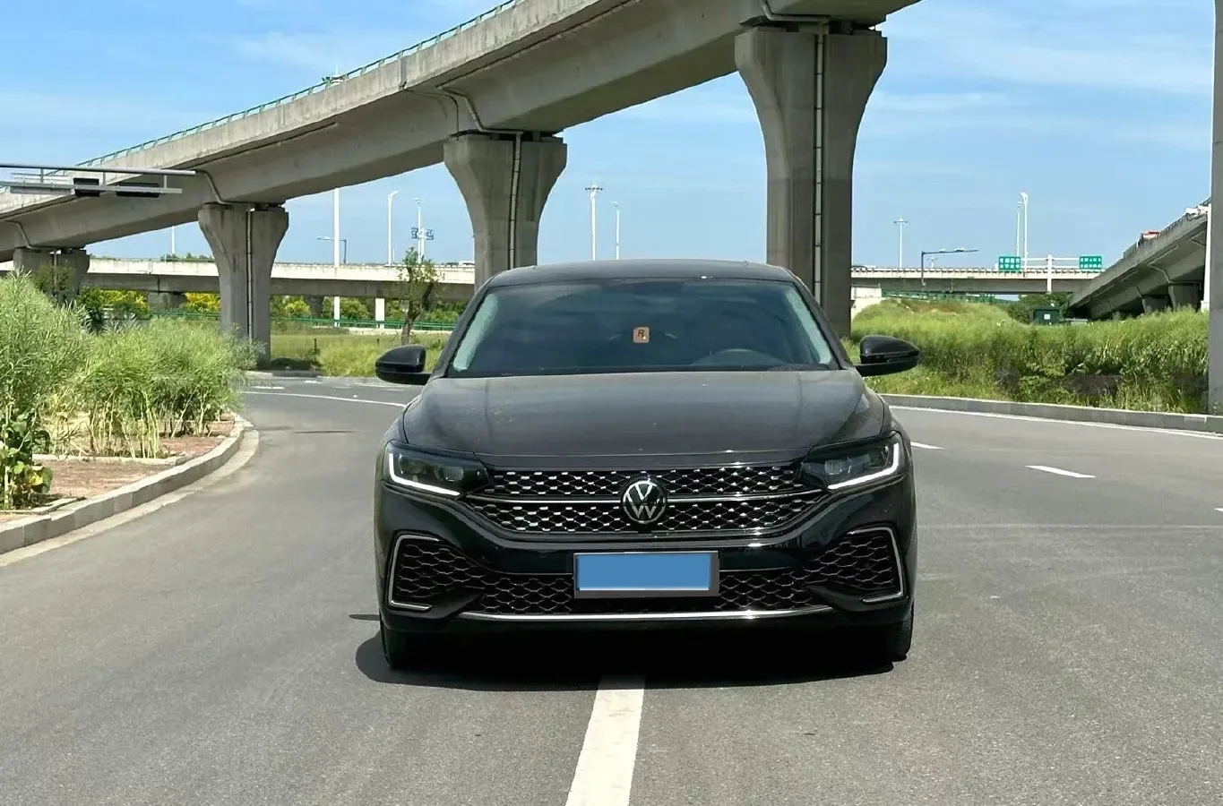 2026 Volkswagen Passat 2.0T 220HP L4 7DCT,autocango,china used car exporter,china ev exporter,chinese used car exporter,chinese used ev exporter
