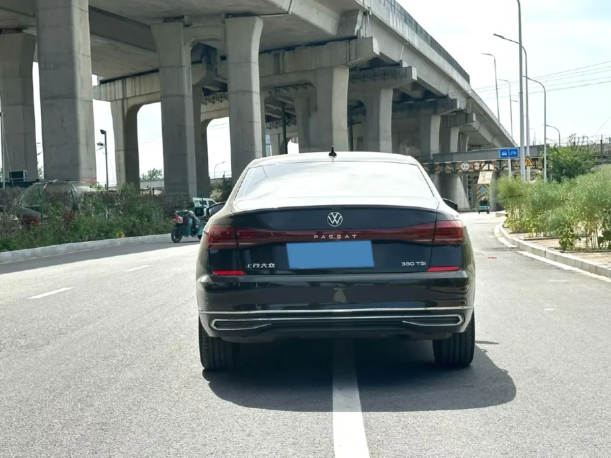 2026 Volkswagen Passat 2.0T 220HP L4 7DCT,autocango,china used car exporter,china ev exporter,chinese used car exporter,chinese used ev exporter