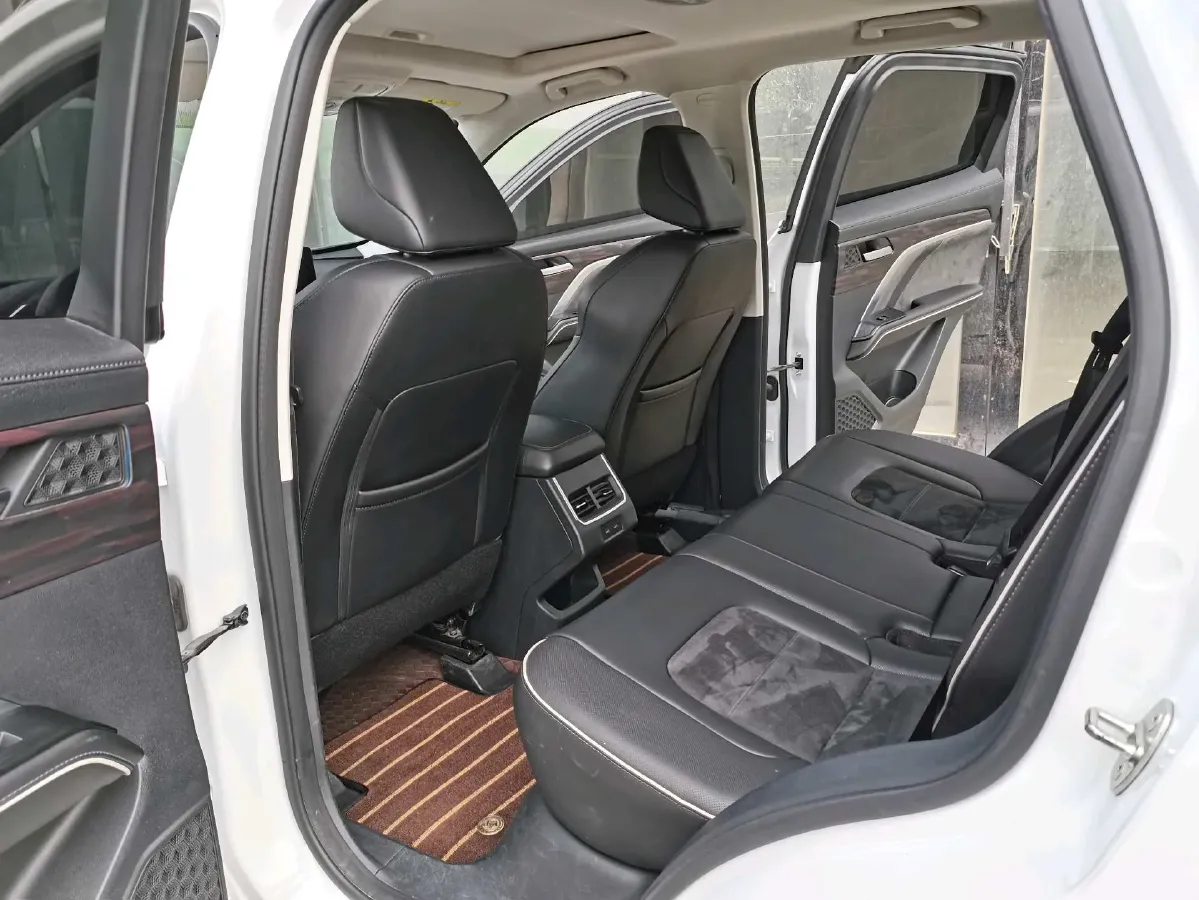 2023 Haval H6 1.5T 150HP L4 7DCT,autocango,china used car exporter,china ev exporter,chinese used car exporter,chinese used ev exporter