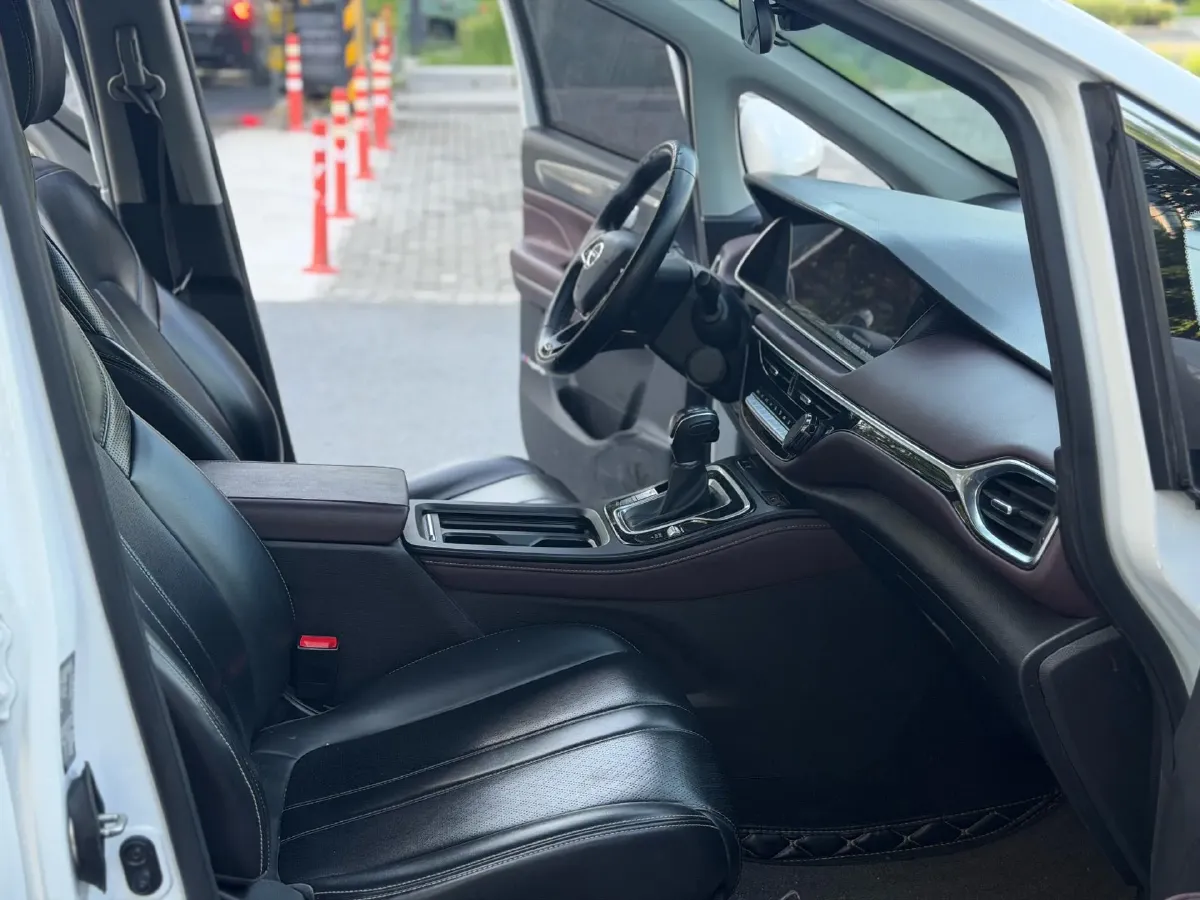 2021 GAC Trumpchi M6 1.5T 169HP L4 6AT,autocango,china used car exporter,china ev exporter,chinese used car exporter,chinese used ev exporter