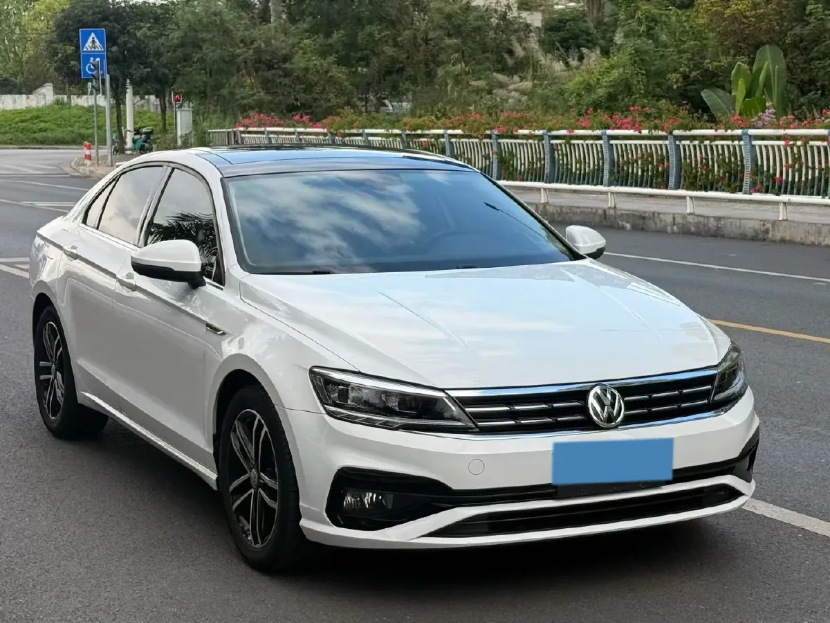 2021 Volkswagen Lamando 1.4T 150HP L4 7DCT,autocango,china used car exporter,china ev exporter,chinese used car exporter,chinese used ev exporter