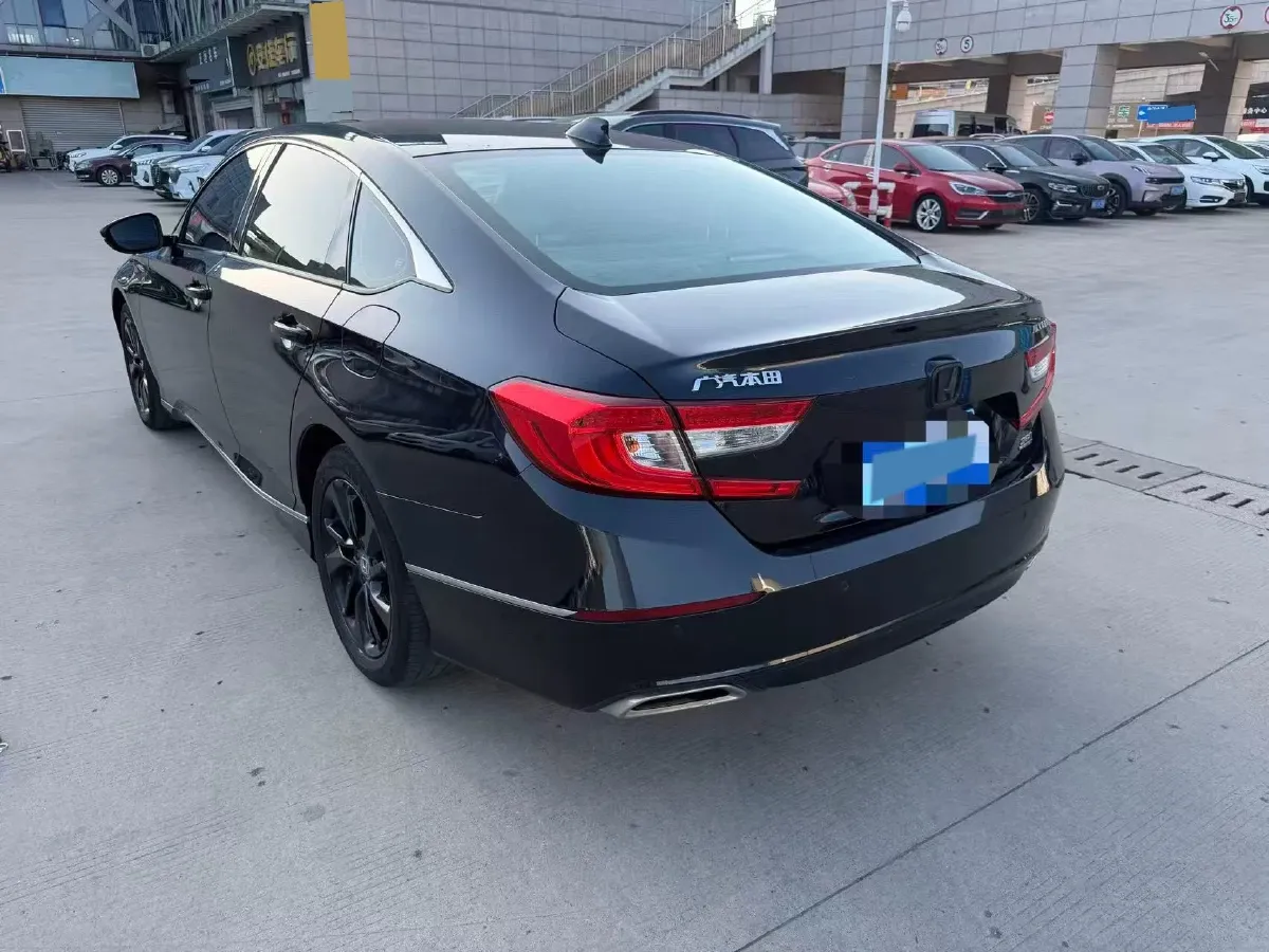 2021 Honda Accord 1.5T 194HP L4 CVT,autocango,china used car exporter,china ev exporter,chinese used car exporter,chinese used ev exporter