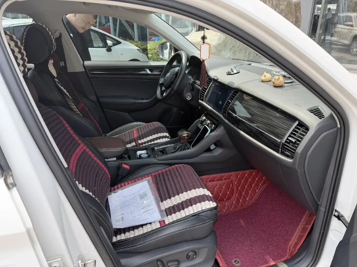 2018 Skoda Kodiak 2.0T 186HP L4 7DCT,autocango,china used car exporter,china ev exporter,chinese used car exporter,chinese used ev exporter