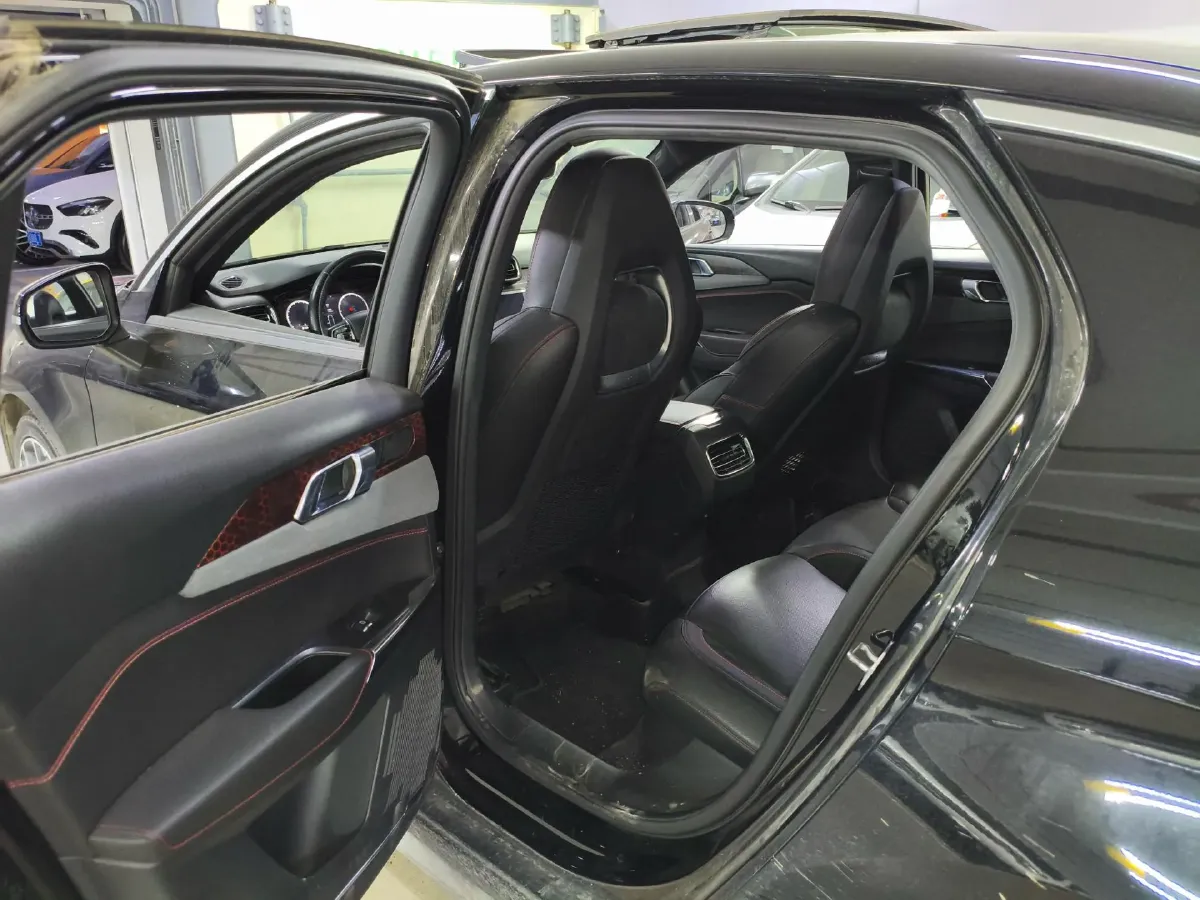 2019 LYNK&CO 01 2.0T 190HP L4 6AT,autocango,china used car exporter,china ev exporter,chinese used car exporter,chinese used ev exporter