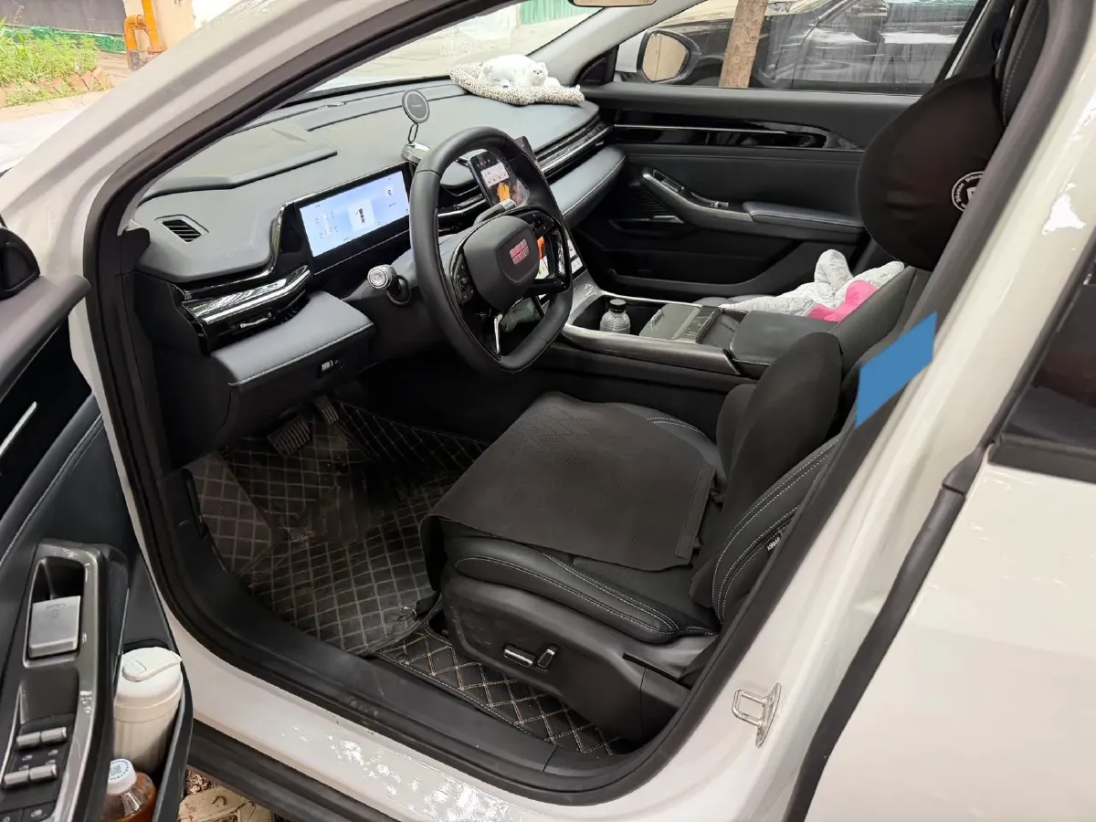 2024 Geely Galaxy L6 1.5T 163HP L4 3DHT PHEV,autocango,china used car exporter,china ev exporter,chinese used car exporter,chinese used ev exporter