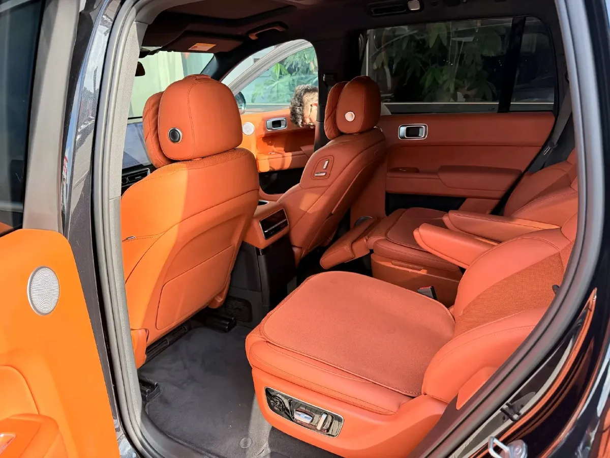 2022 Li L9 Range Extended 154HP REEV 42.6KWH,autocango,china used car exporter,china ev exporter,chinese used car exporter,chinese used ev exporter
