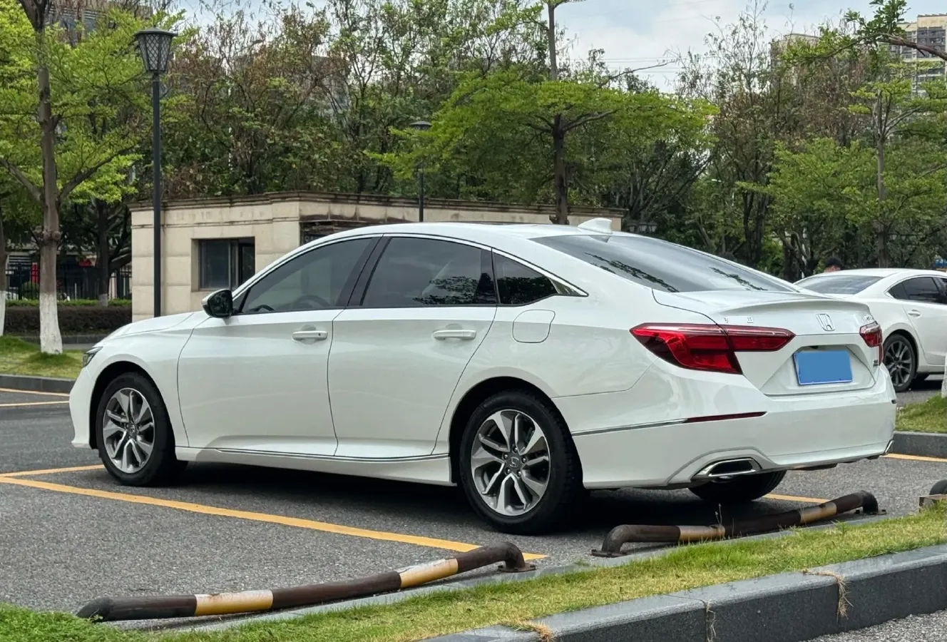 2019 Honda Inspire 1.5T 194HP L4 CVT,autocango,china used car exporter,china ev exporter,chinese used car exporter,chinese used ev exporter