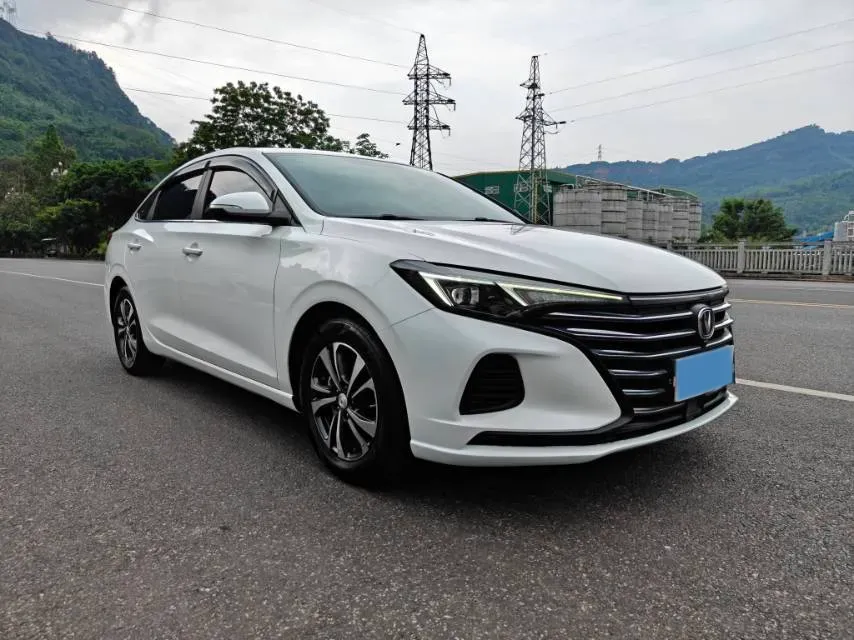 2020 ChangAn Eado 1.6L 128HP L4 5MT,autocango,china used car exporter,china ev exporter,chinese used car exporter,chinese used ev exporter