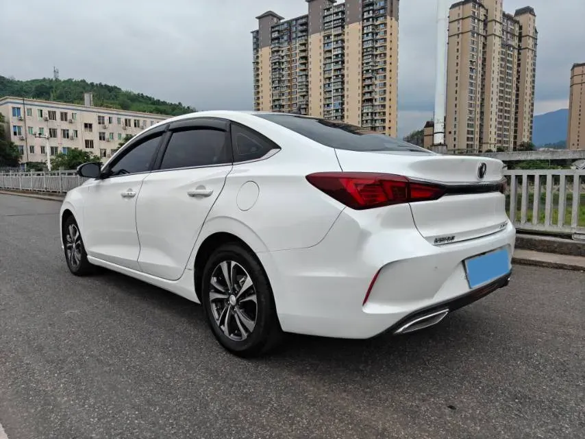 2020 ChangAn Eado 1.6L 128HP L4 5MT,autocango,china used car exporter,china ev exporter,chinese used car exporter,chinese used ev exporter
