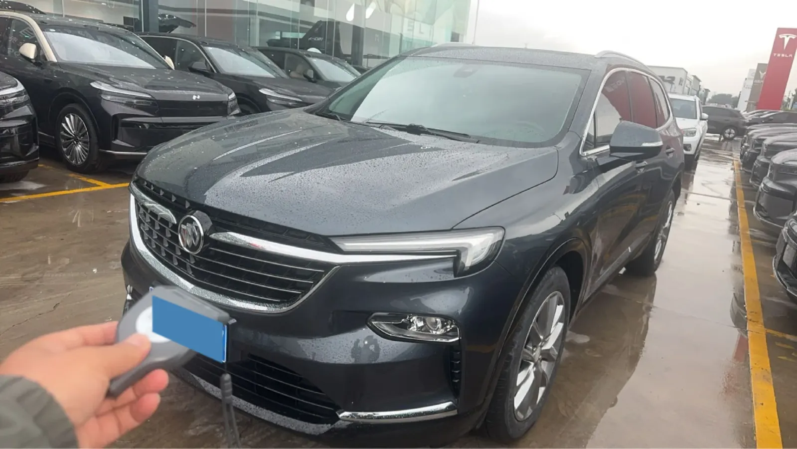 2022 Buick Enclave 2.0T 237HP L4 9AT,autocango,china used car exporter,china ev exporter,chinese used car exporter,chinese used ev exporter