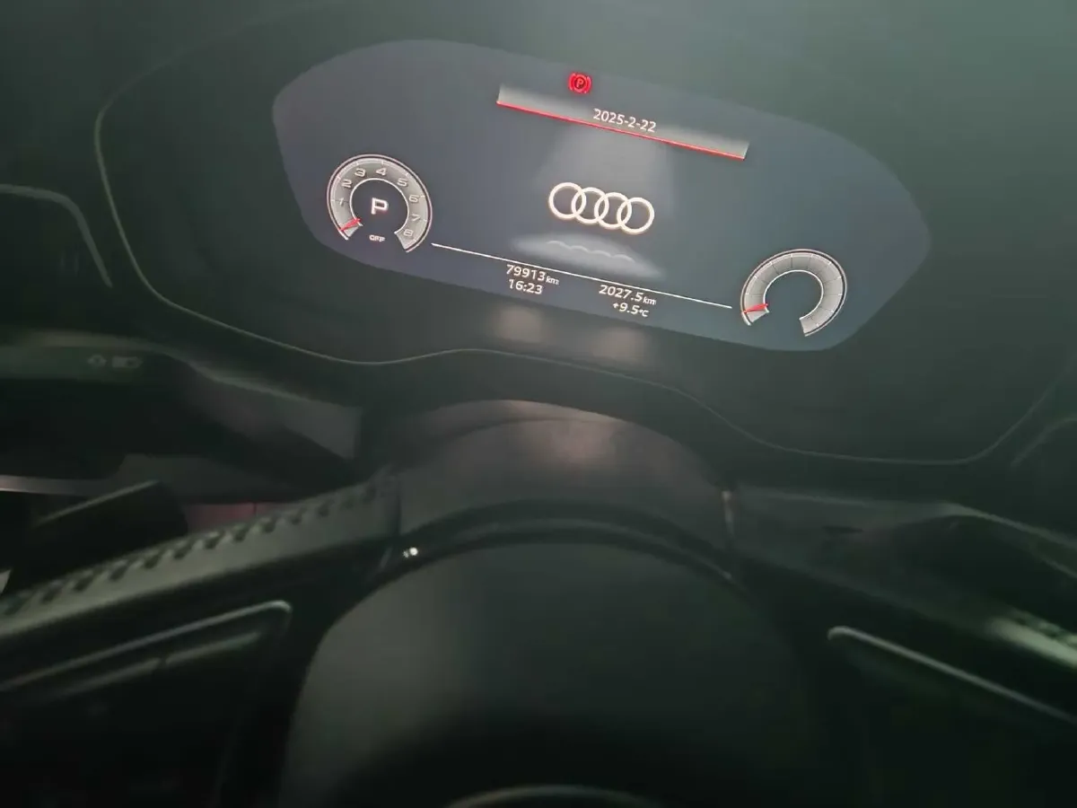 2020 Audi A4L 2.0T 190HP L4 7DCT,autocango,china used car exporter,china ev exporter,chinese used car exporter,chinese used ev exporter