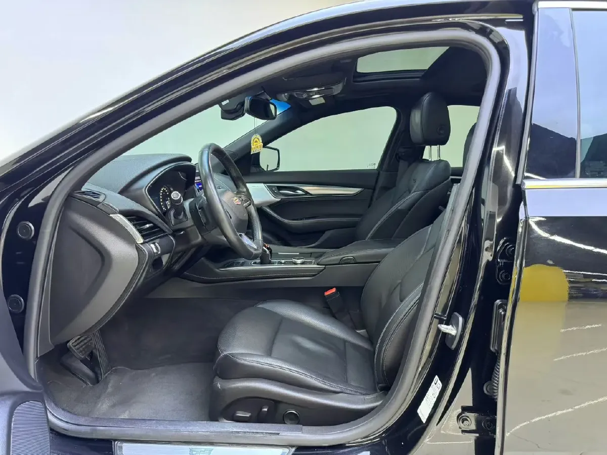 2020 Cadillac CT5 2.0T 237HP L4 10AT,autocango,china used car exporter,china ev exporter,chinese used car exporter,chinese used ev exporter