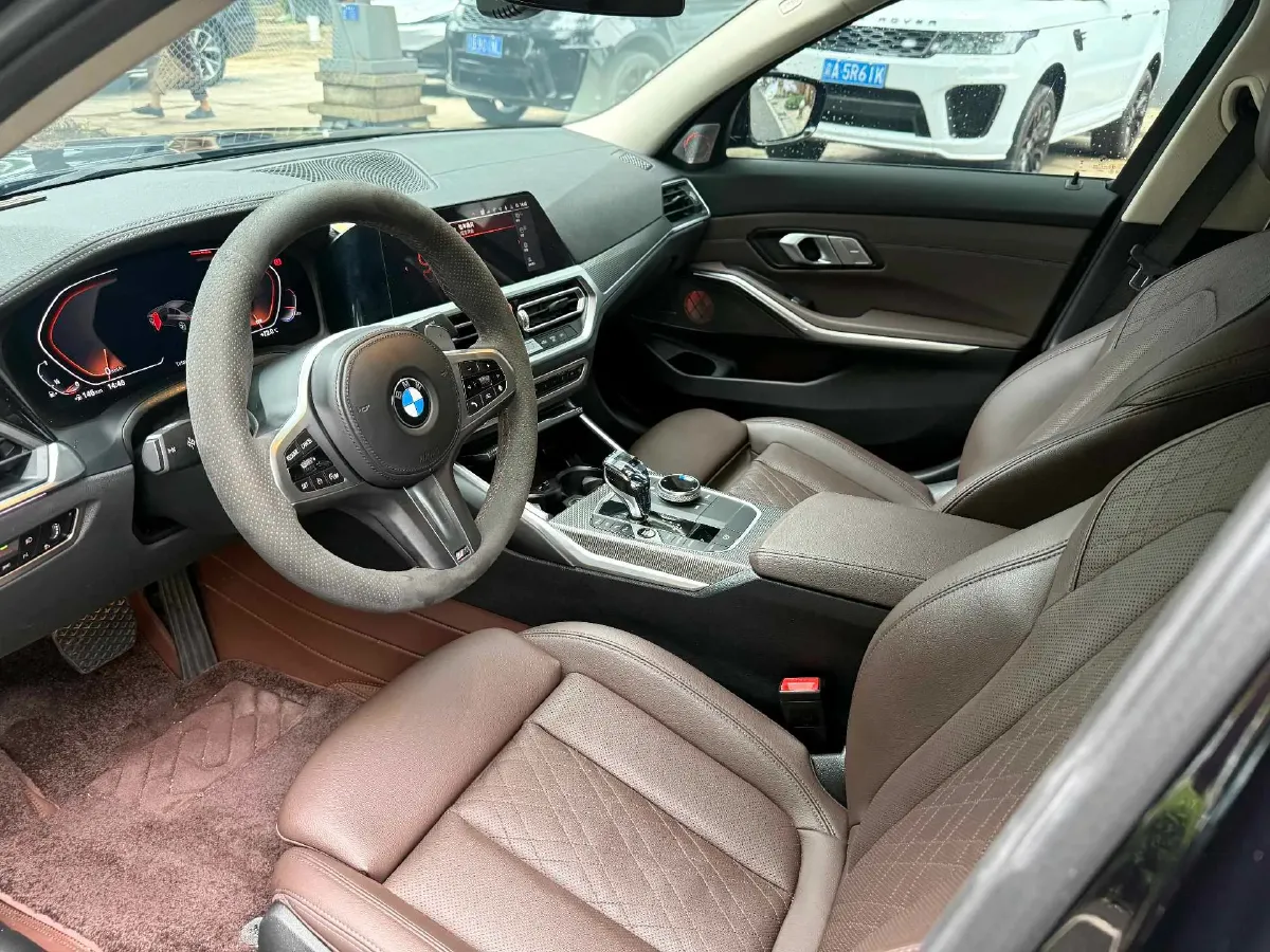 2022 BMW 3 Series 2.0T 184HP L4 8AT,autocango,china used car exporter,china ev exporter,chinese used car exporter,chinese used ev exporter