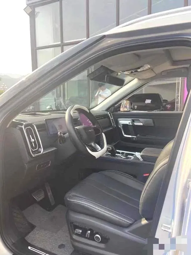 2023 Chery Exploration 06 1.6T 197HP L4 7DCT,autocango,china used car exporter,china ev exporter,chinese used car exporter,chinese used ev exporter
