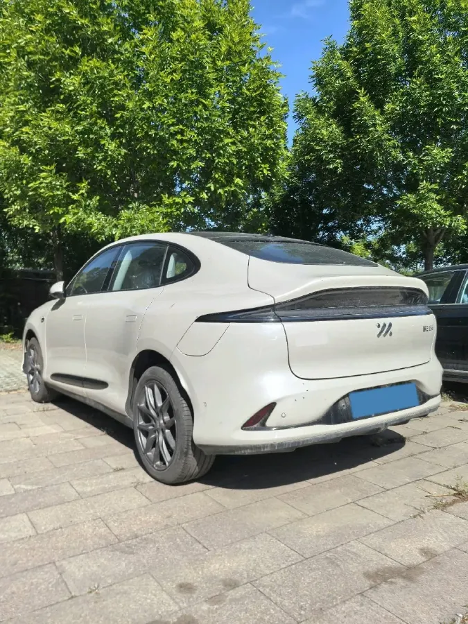 2023 IM LS6 BEV 71KWH,autocango,china used car exporter,china ev exporter,chinese used car exporter,chinese used ev exporter