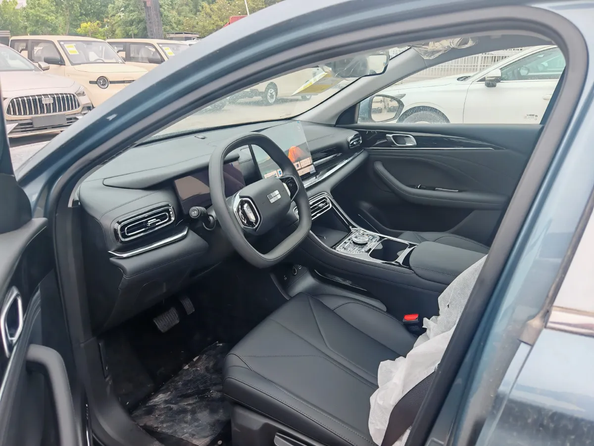 2025 Geely Galaxy L6 1.5L 112HP L4 1DHT PHEV 8.5KWH,autocango,china used car exporter,china ev exporter,chinese used car exporter,chinese used ev exporter