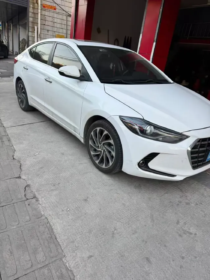 2019 Hyundai Elantra 1.5L 115HP L4 CVT,autocango,china used car exporter,china ev exporter,chinese used car exporter,chinese used ev exporter