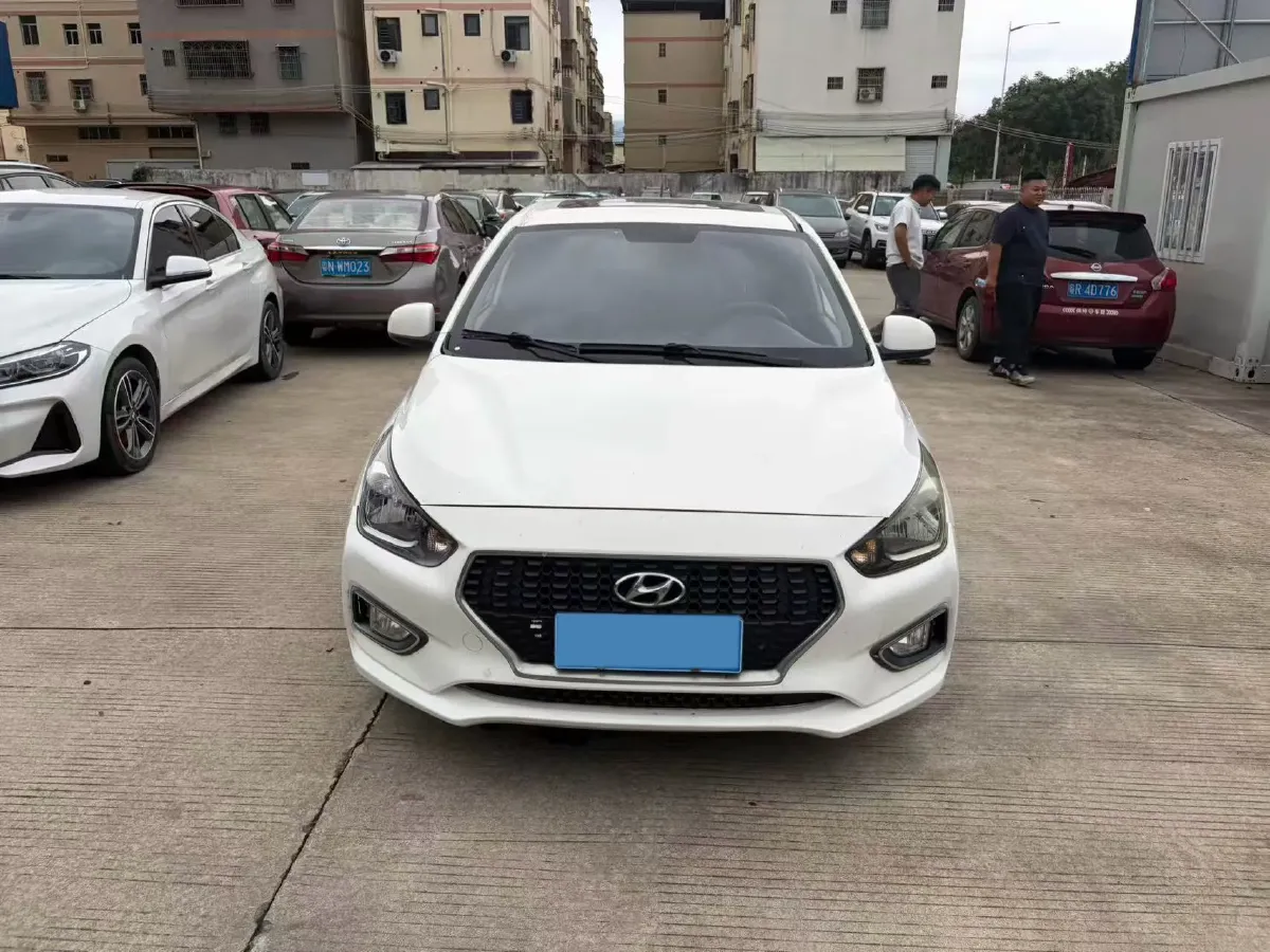 2017 Hyundai Reina 1.4L 95HP L4 4AT,autocango,china used car exporter,china ev exporter,chinese used car exporter,chinese used ev exporter