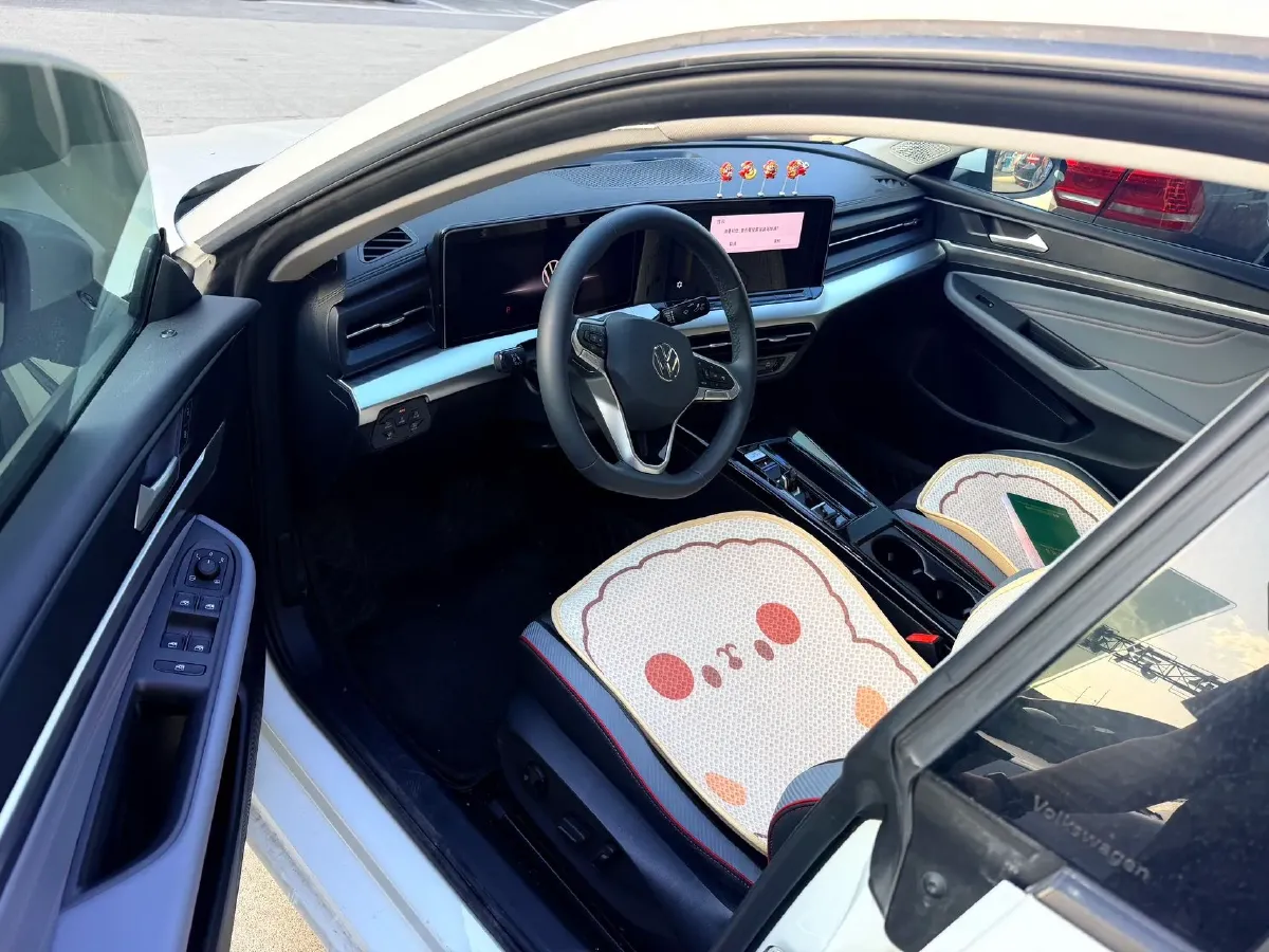 2024 Volkswagen Lamando 1.4T 150HP L4 7DCT,autocango,china used car exporter,china ev exporter,chinese used car exporter,chinese used ev exporter
