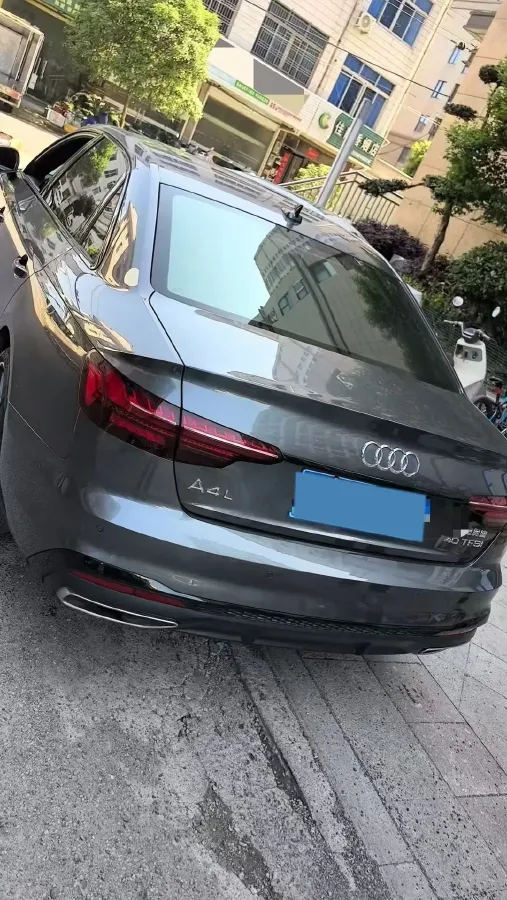 2024 Audi A4L 2.0T 190HP L4 7DCT,autocango,china used car exporter,china ev exporter,chinese used car exporter,chinese used ev exporter
