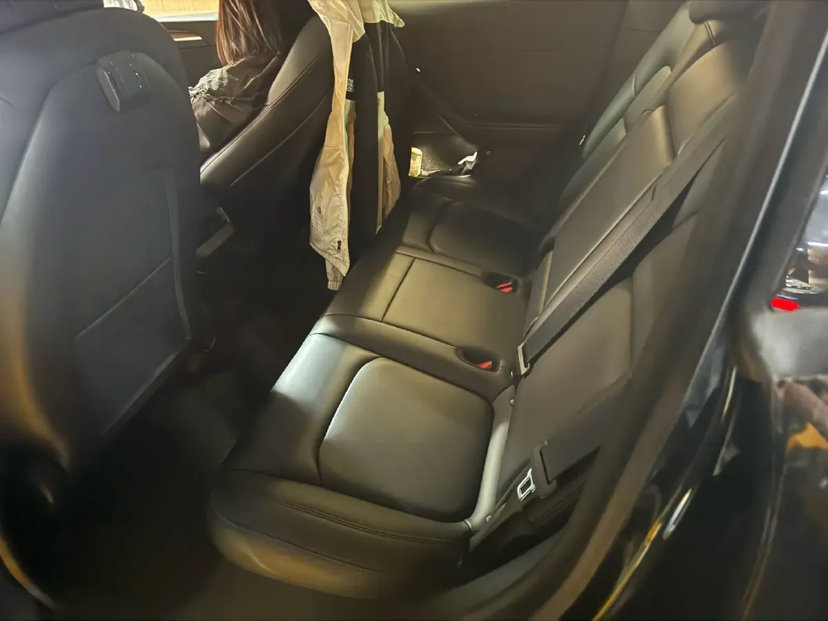 2022 Tesla Model Y BEV 60KWH,autocango,china used car exporter,china ev exporter,chinese used car exporter,chinese used ev exporter