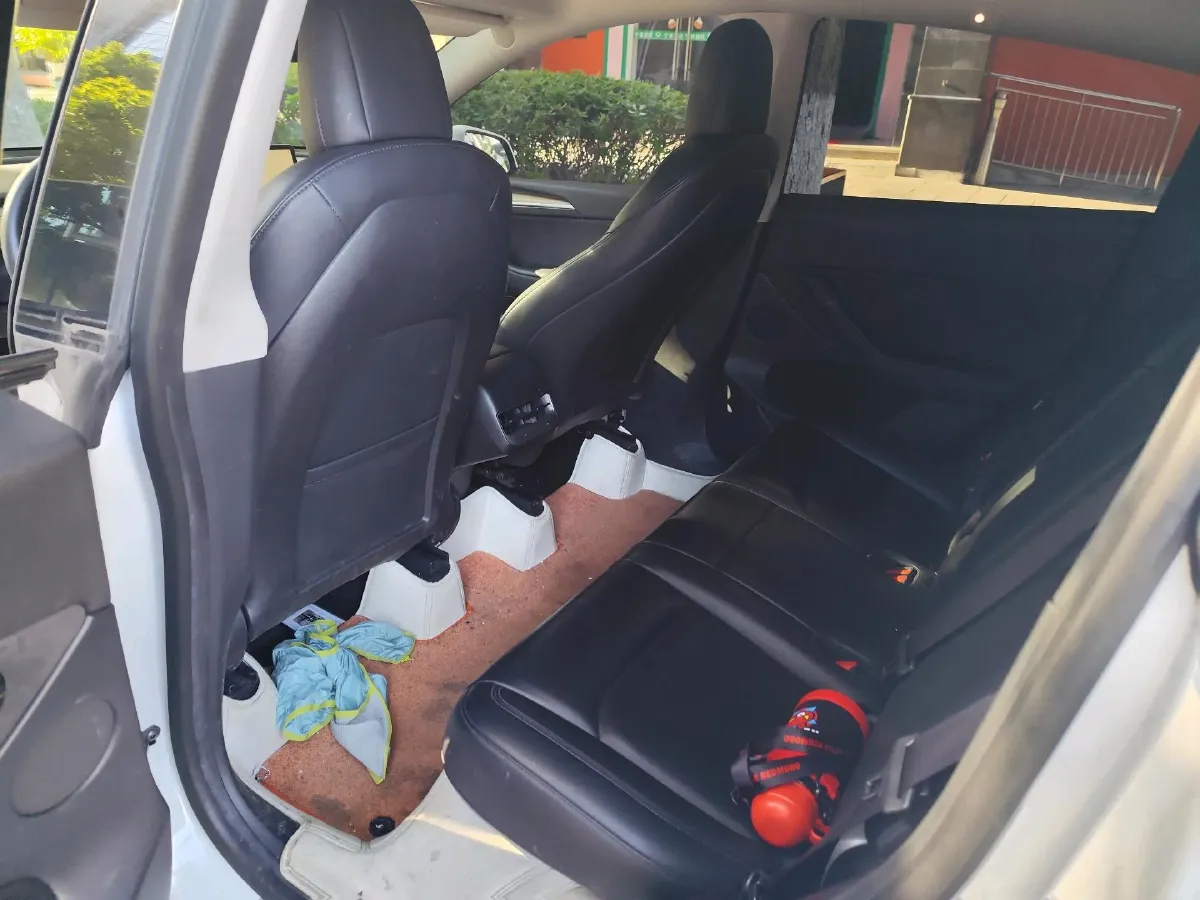 2022 Tesla Model Y BEV 60KWH,autocango,china used car exporter,china ev exporter,chinese used car exporter,chinese used ev exporter