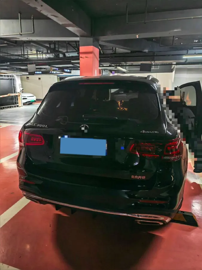 2021 Mercedes-Benz GLC Class 2.0T 258HP L4 9AT,autocango,china used car exporter,china ev exporter,chinese used car exporter,chinese used ev exporter