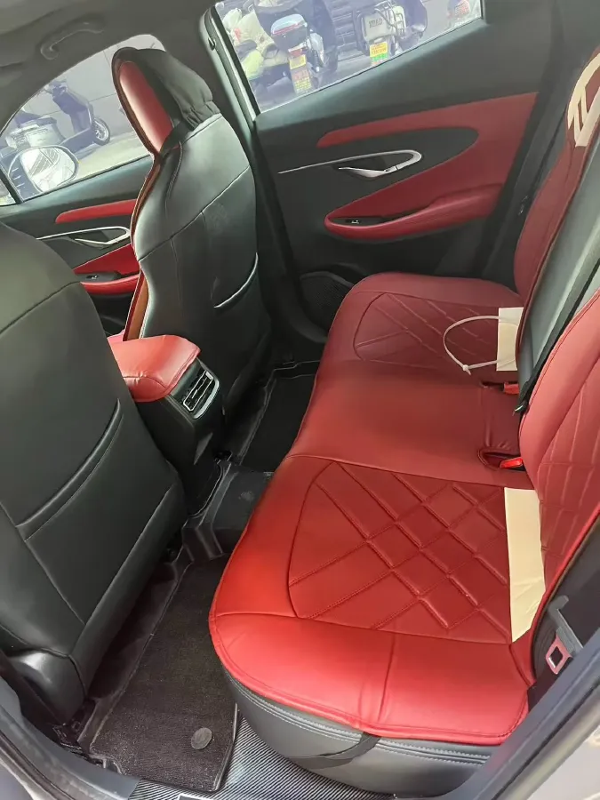 2020 ChangAn UNI-T 1.5T 180HP L4 7DCT,autocango,china used car exporter,china ev exporter,chinese used car exporter,chinese used ev exporter
