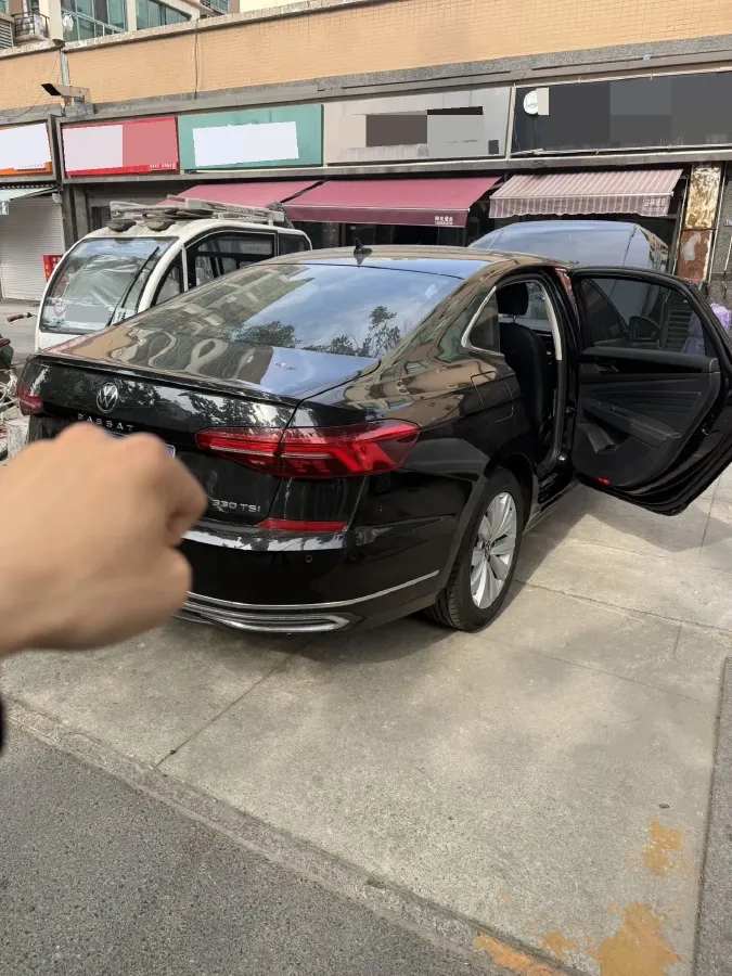 2021 Volkswagen Passat 2.0T 186HP L4 7DCT,autocango,china used car exporter,china ev exporter,chinese used car exporter,chinese used ev exporter