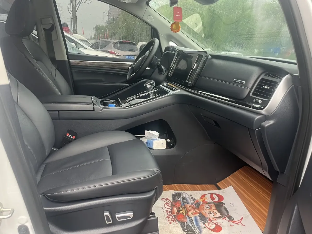 2023 GAC Trumpchi M8 2.0T 252HP L4 8AT,autocango,china used car exporter,china ev exporter,chinese used car exporter,chinese used ev exporter
