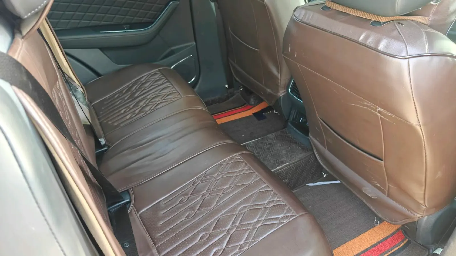 2019 HongQi HS5 2.0T 224HP L4 6AT,autocango,china used car exporter,china ev exporter,chinese used car exporter,chinese used ev exporter