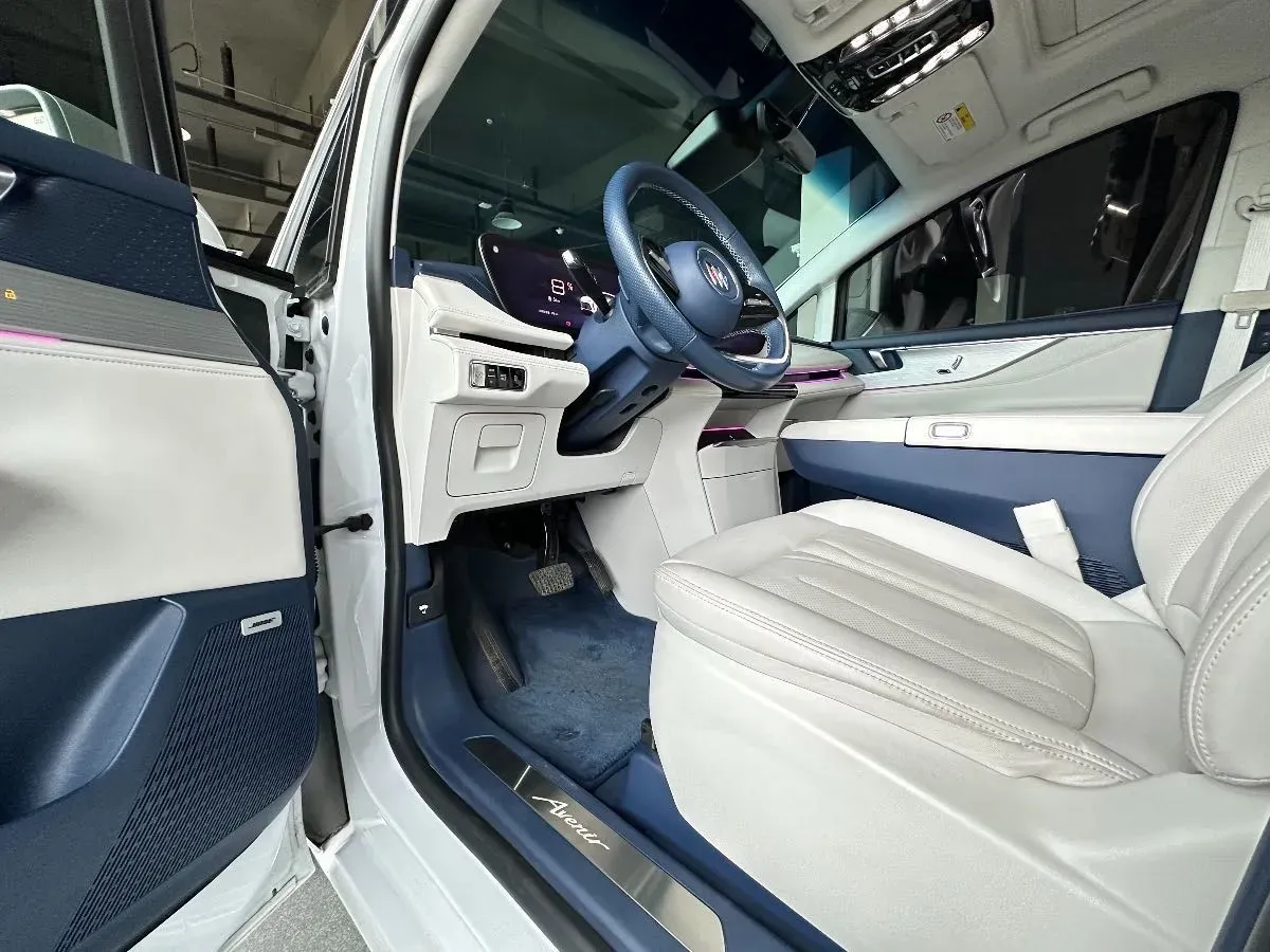 2024 Buick GL8 1.5T 180HP L4 2DHT PHEV 24.4KWH,autocango,china used car exporter,china ev exporter,chinese used car exporter,chinese used ev exporter