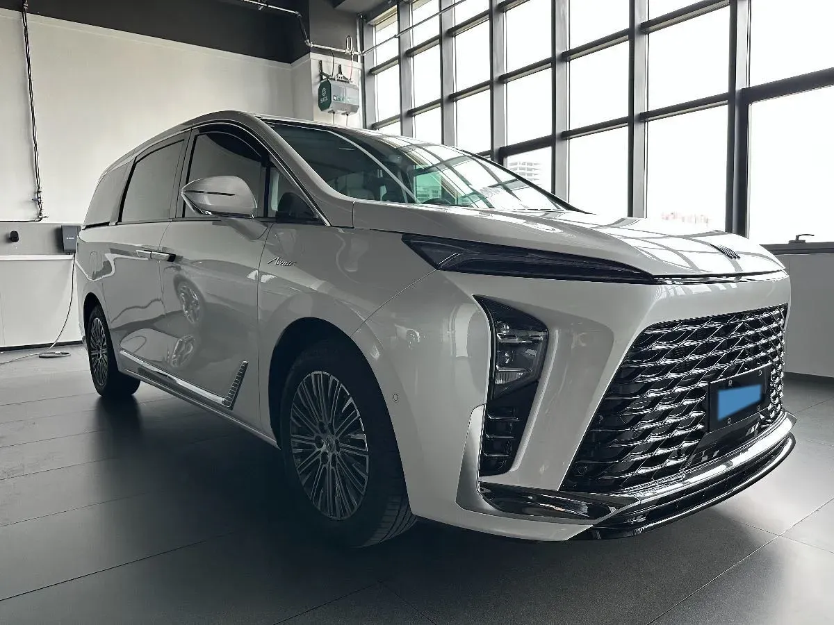 2024 Buick GL8 1.5T 180HP L4 2DHT PHEV 24.4KWH,autocango,china used car exporter,china ev exporter,chinese used car exporter,chinese used ev exporter