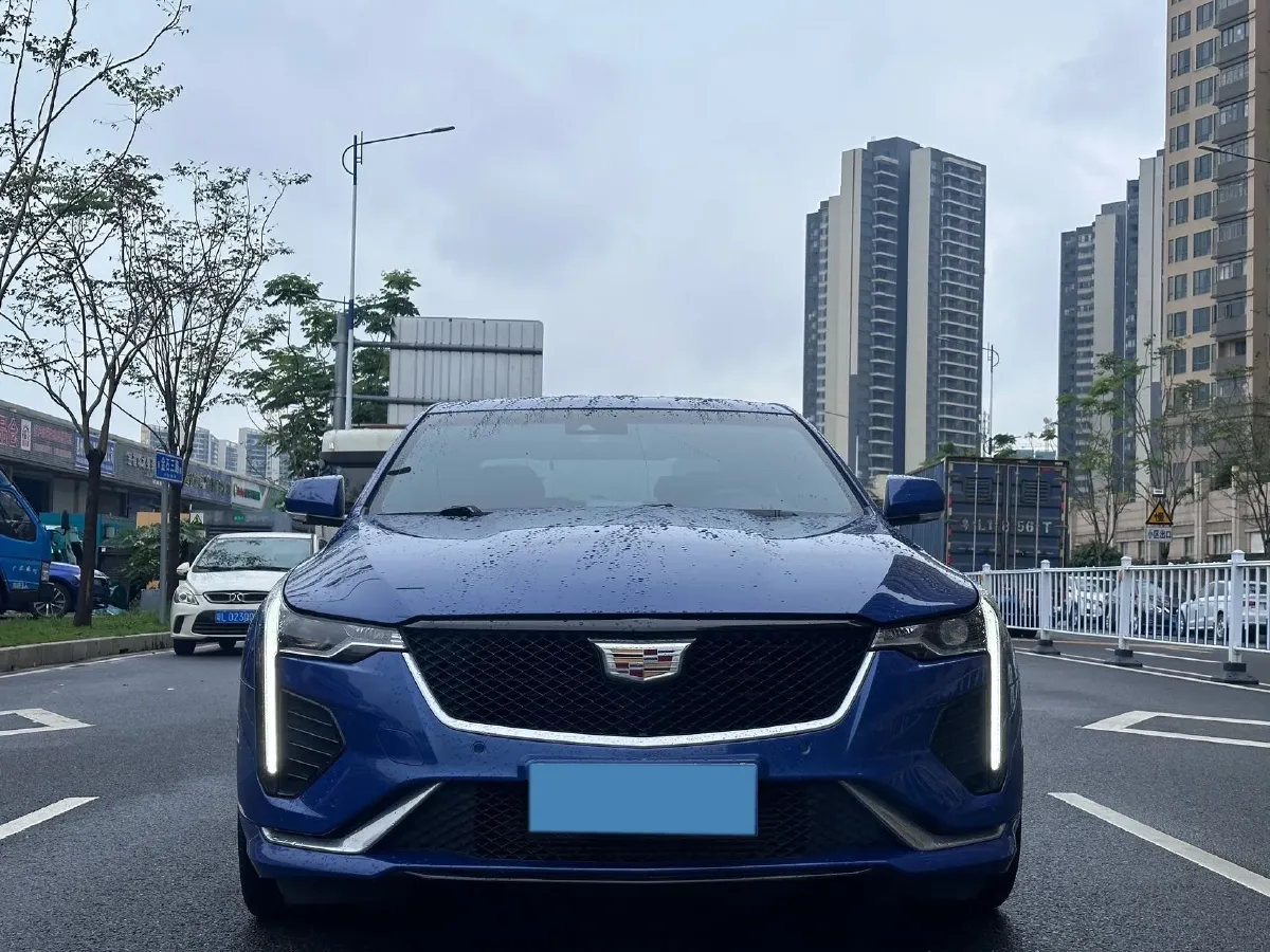 2021 Cadillac CT4 2.0T 237HP L4 8AT,autocango,china used car exporter,china ev exporter,chinese used car exporter,chinese used ev exporter