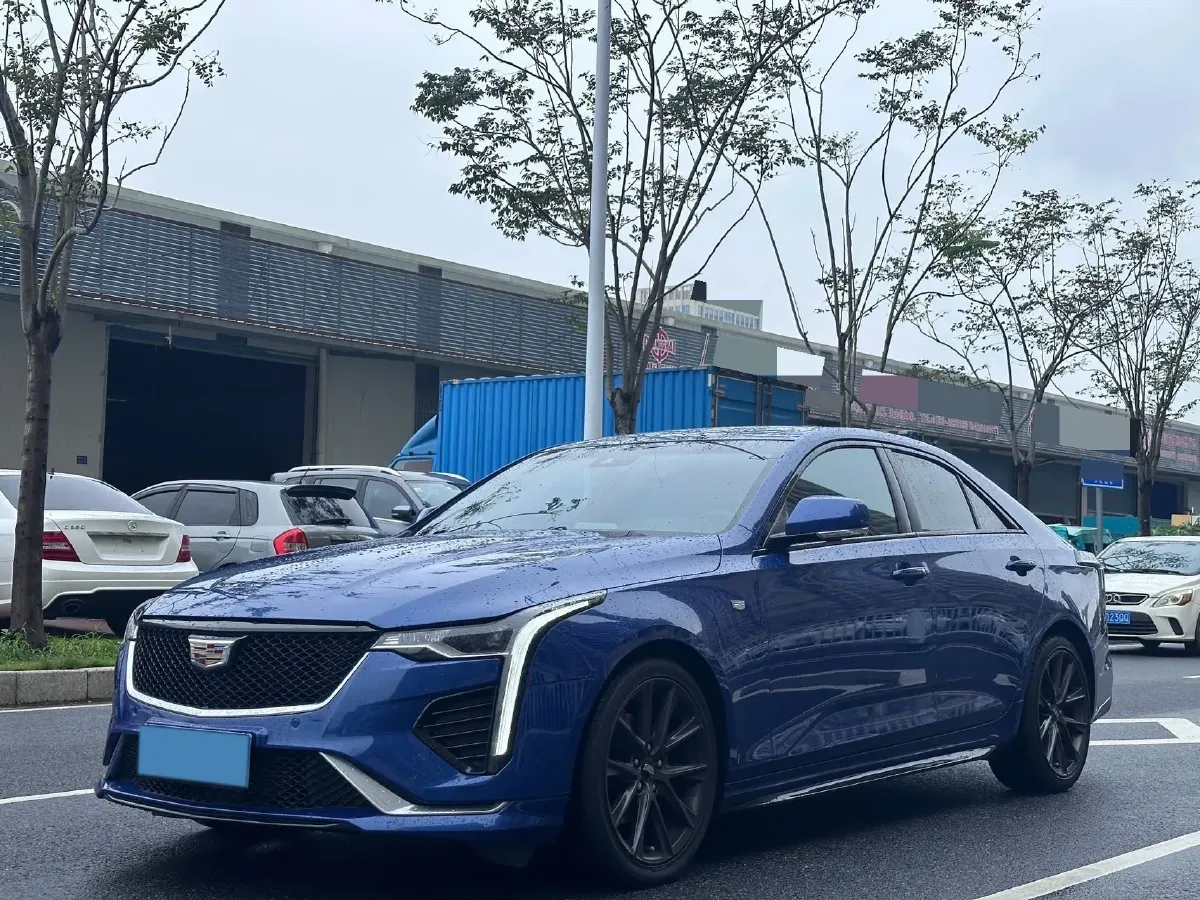 2021 Cadillac CT4 2.0T 237HP L4 8AT,autocango,china used car exporter,china ev exporter,chinese used car exporter,chinese used ev exporter