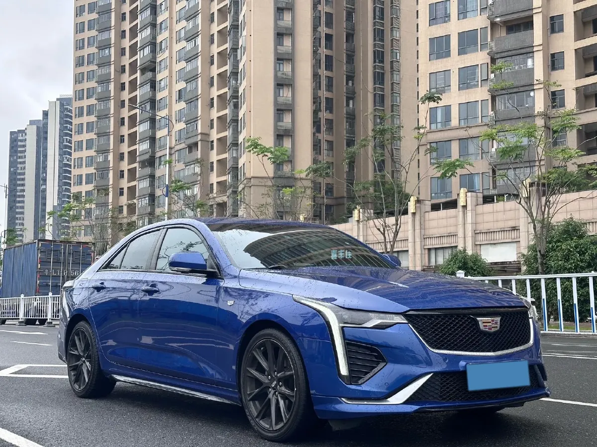 2021 Cadillac CT4 2.0T 237HP L4 8AT,autocango,china used car exporter,china ev exporter,chinese used car exporter,chinese used ev exporter