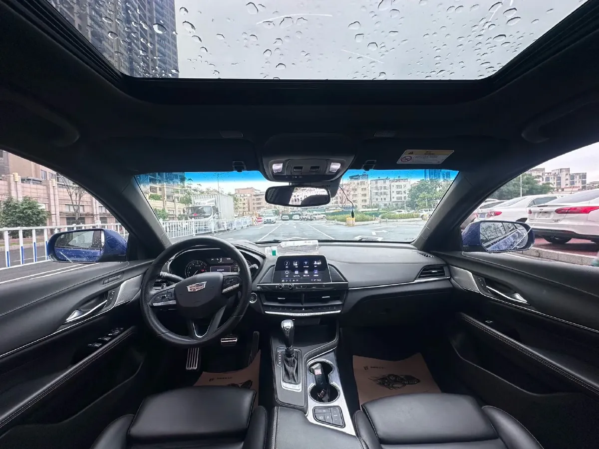 2021 Cadillac CT4 2.0T 237HP L4 8AT,autocango,china used car exporter,china ev exporter,chinese used car exporter,chinese used ev exporter