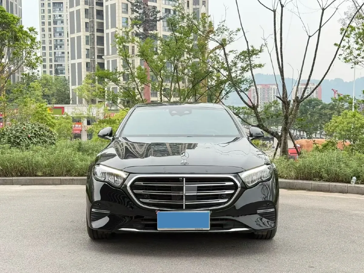 2025 Mercedes-Benz E Class 2.0T 258HP L4 9AT,autocango,china used car exporter,china ev exporter,chinese used car exporter,chinese used ev exporter